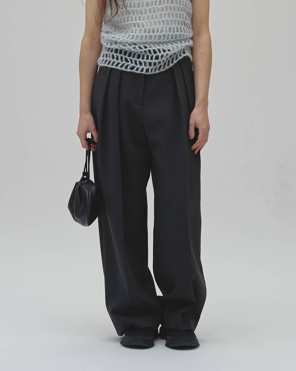 Bonding Wide Trousers Bonding Wide Trousers,ボンディングワイドトラウザー,12620702,ボンディング,ワイドトラウザー,タックパンツ,トラウザー,ボトムス,パンツ,todayful,トゥデイフル,lifes,吉田怜香,26aw