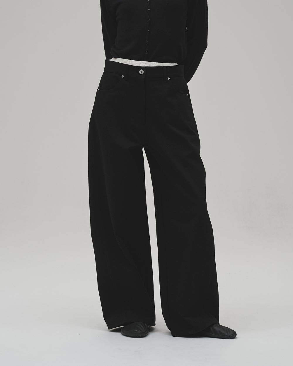 Cottontwill Cocoon Pants Cottontwill Cocoon Pants,コットンツイルコクーンパンツ,12620704,コットンツイル,コクーンパンツ,ボトムス,ワイドパンツ,カジュアルパンツ,todayful,トゥデイフル,lifes,吉田怜香,26aw
