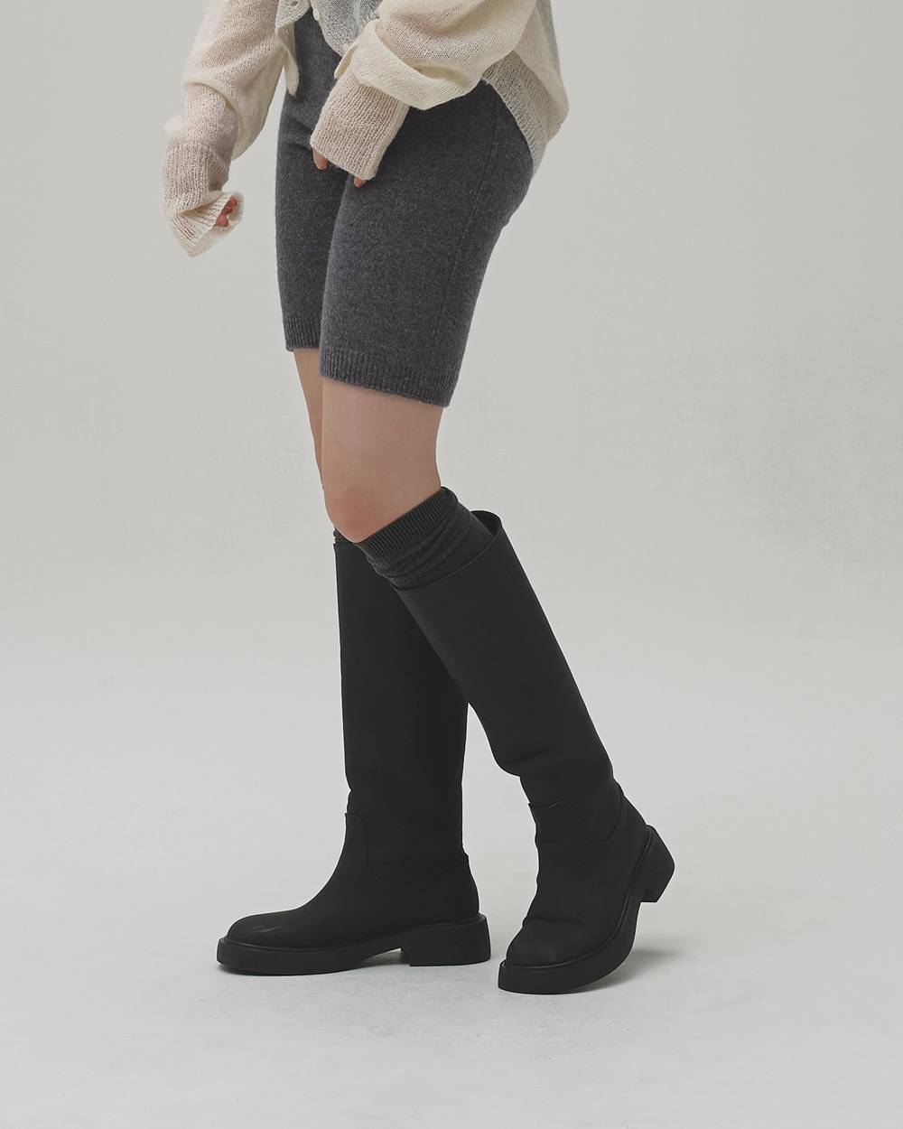 Seamless Knit Half Leggings Seamless Knit Half Leggings,シームレスニットハーフレギンス,12620706,パンツ,ボトムス,ニットパンツ,ニットショートパンツ,レギンス,ニットレギンス,ショートパンツ,todayful,トゥデイフル,lifes,吉田怜香,26aw