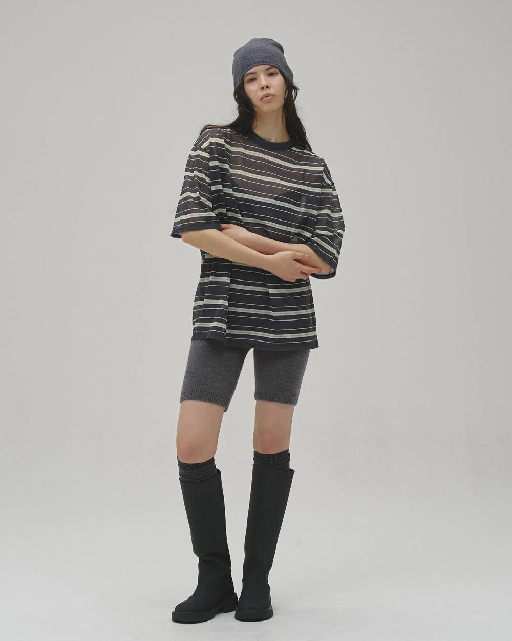 Seamless Knit Half Leggings Seamless Knit Half Leggings,シームレスニットハーフレギンス,12620706,パンツ,ボトムス,ニットパンツ,ニットショートパンツ,レギンス,ニットレギンス,ショートパンツ,todayful,トゥデイフル,lifes,吉田怜香,26aw