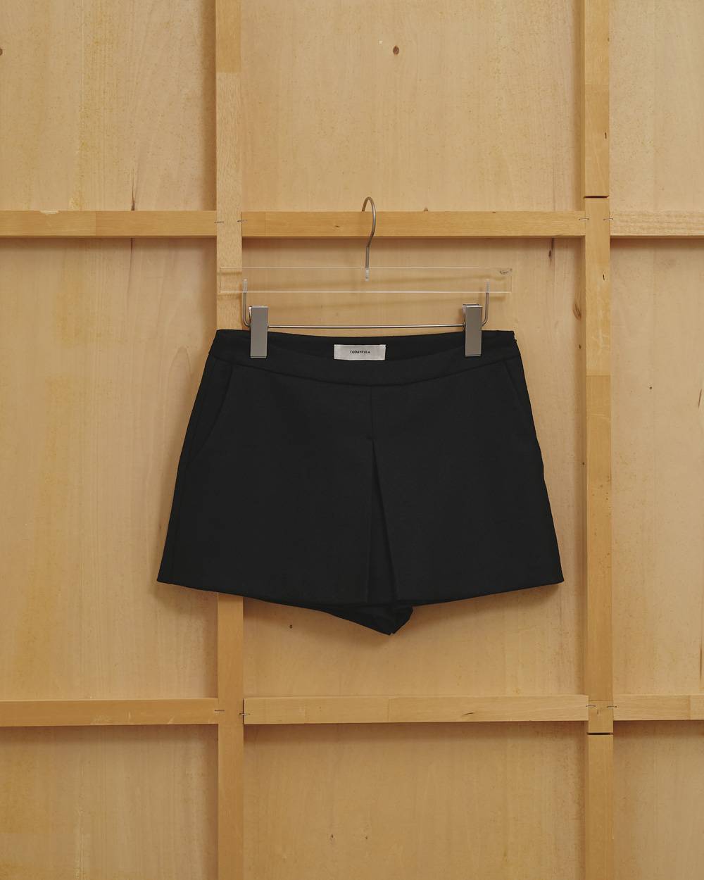Box Wool Shortpants Box Wool Shortpants,ボックスウールショートパンツ,12620719,パンツ,ボトムス,ウールショートパンツ,ボックスショートパンツ,ウールショーツ,ボックスショツ,todayful,トゥデイフル,lifes,吉田怜香,26aw