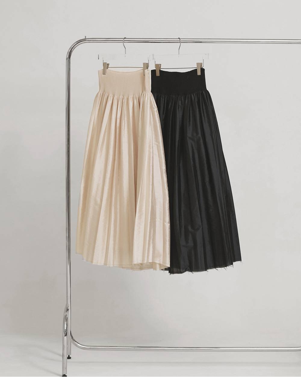 Silky Waist Shirring Skirt Silky Waist Shirring Skirt,シルキーウエストシャーリングスカート,12620802,シルキーシャーリングスカート,スカート,マキシスカート,ギャザースカート,ボトムス,todayful,トゥデイフル,lifes,吉田怜香,26aw