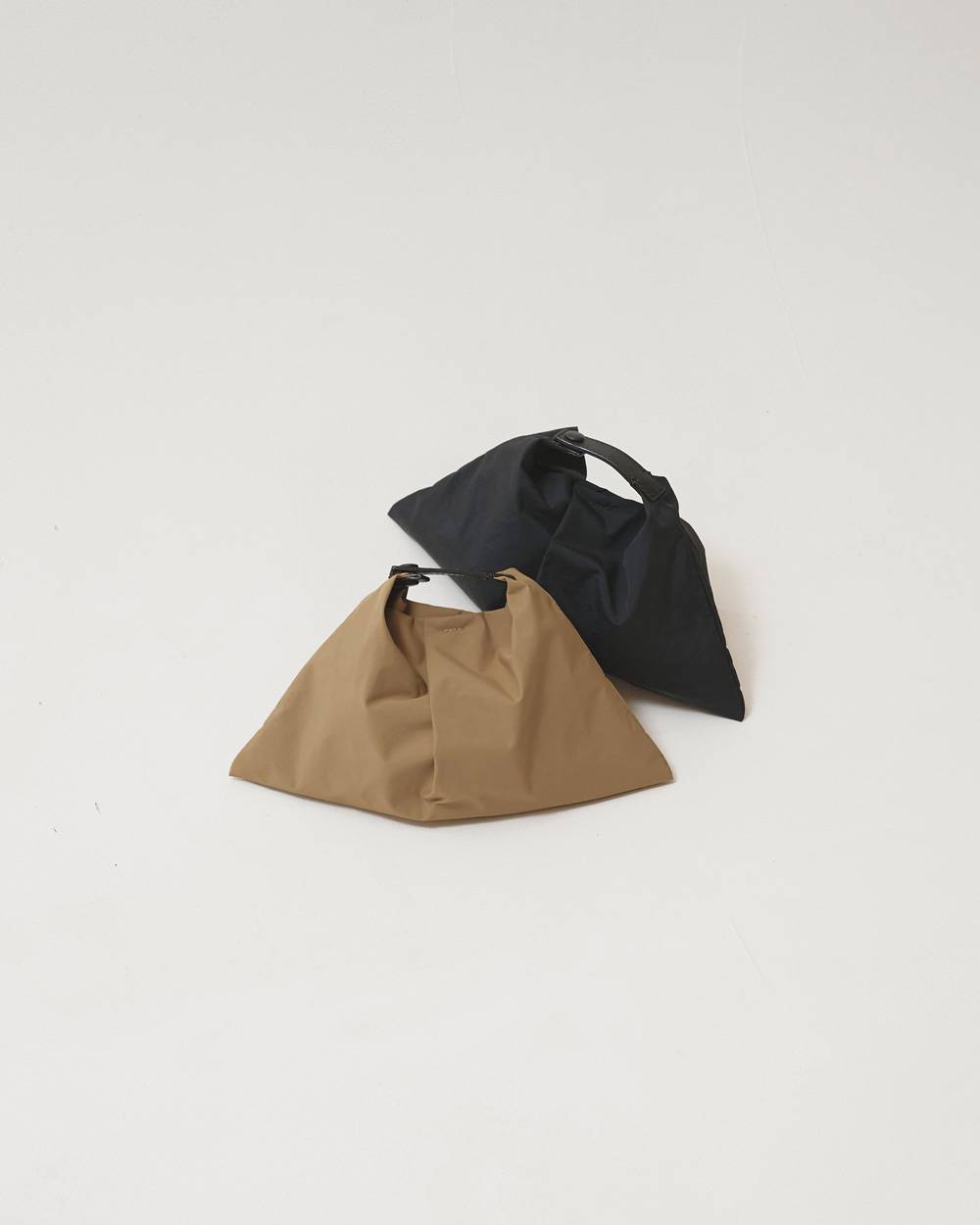 Leatherbelt Mini Bag Leatherbelt Mini Bag,レザーベルトミニバッグ,12621009,レザーベルト,ミニバッグ,バッグ,鞄,バック,todayful,トゥデイフル,lifes,吉田怜香,26aw