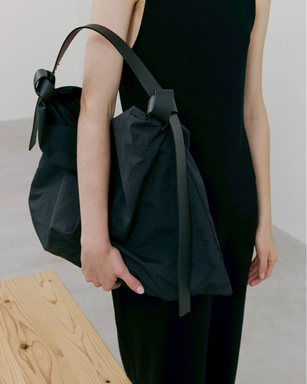 Leatherbelt Shoulder Bag Leatherbelt Shoulder Bag,レザーベルトショルダーバッグ,12621010,ショルダーバッグ,レザーバッグ,レザーベルトバッグ,鞄,バッグ,バック,todayful,トゥデイフル,lifes,吉田怜香,26aw