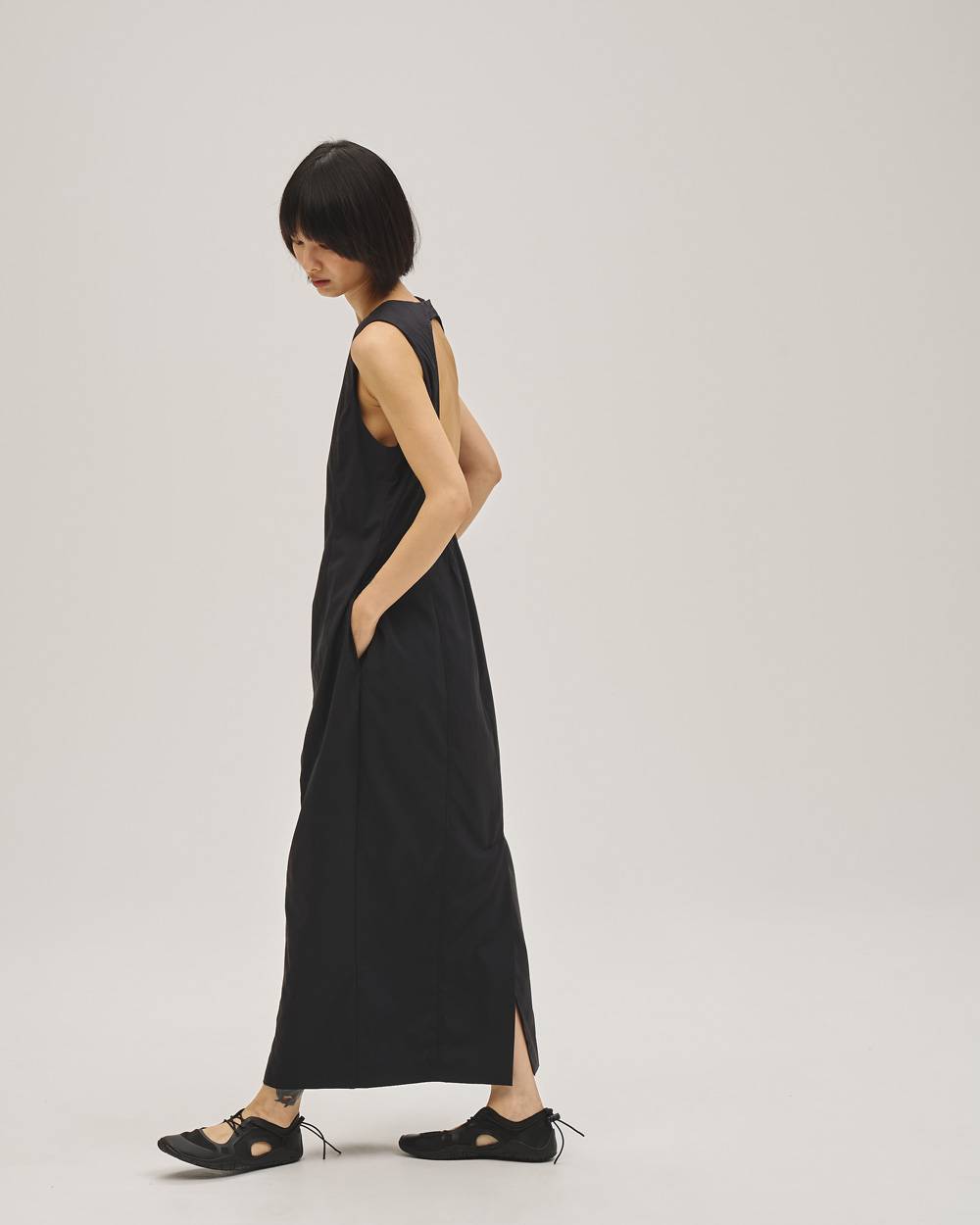 Backopen Nylon Dress Backopen Nylon Dress,バックオープンナイロンドレス,12710303,バックオープンドレス,ナイロンドレス,ドレス,ワンピース,todayful,トゥデイフル,lifes,吉田怜香,27ss