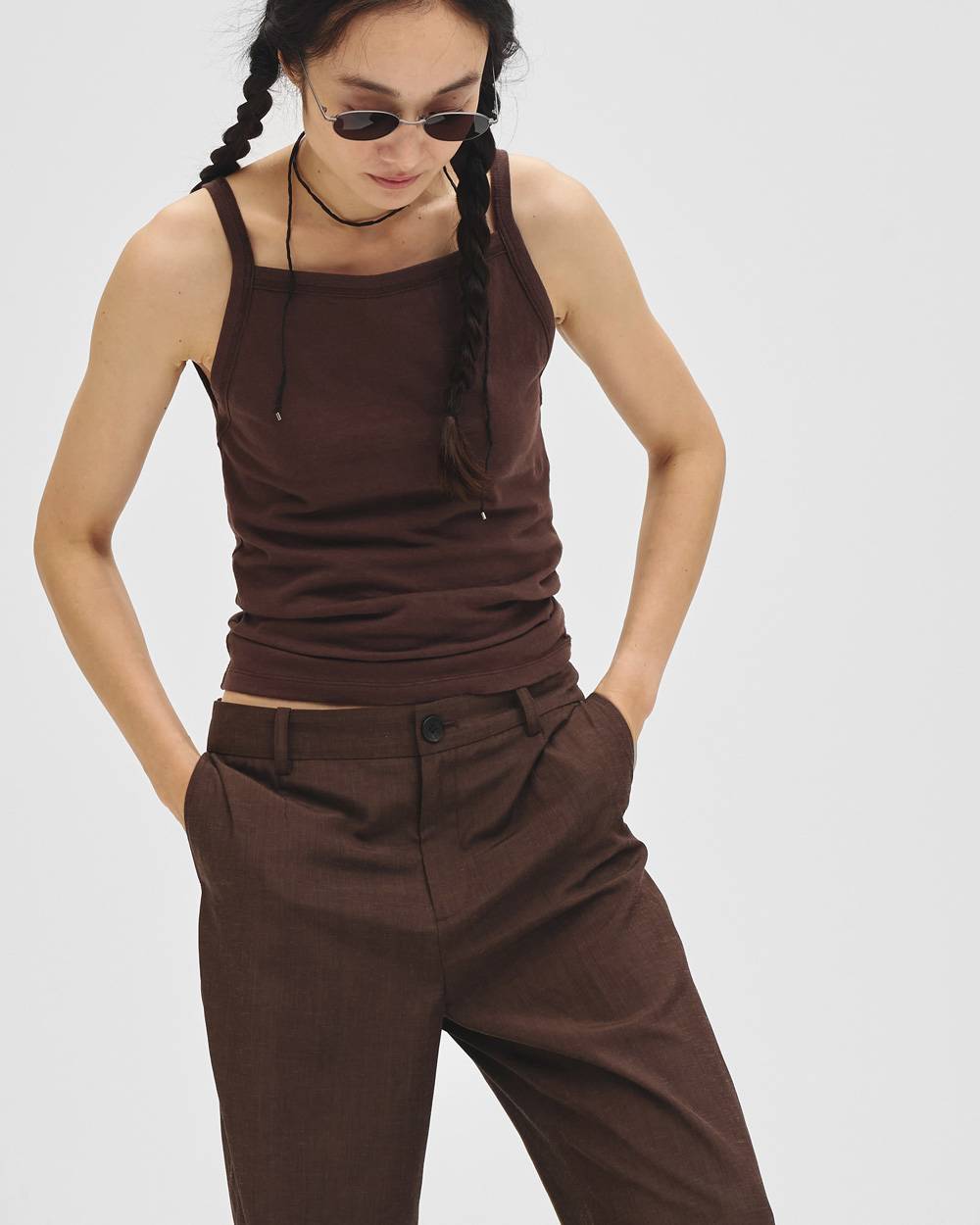 Linen Lowrise Trousers Linen Lowrise Trousers(リネンローライズトラウザー)です。12710704,ローライズトラウザー,リネントラウザー,ボトムス,トラウザー,パンツ,todayful,トゥデイフル,lifes,吉田怜香,27ss