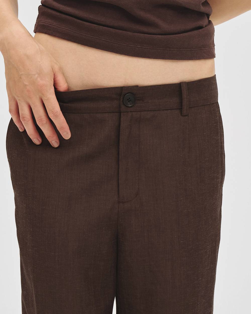 Linen Lowrise Trousers Linen Lowrise Trousers(リネンローライズトラウザー)です。12710704,ローライズトラウザー,リネントラウザー,ボトムス,トラウザー,パンツ,todayful,トゥデイフル,lifes,吉田怜香,27ss