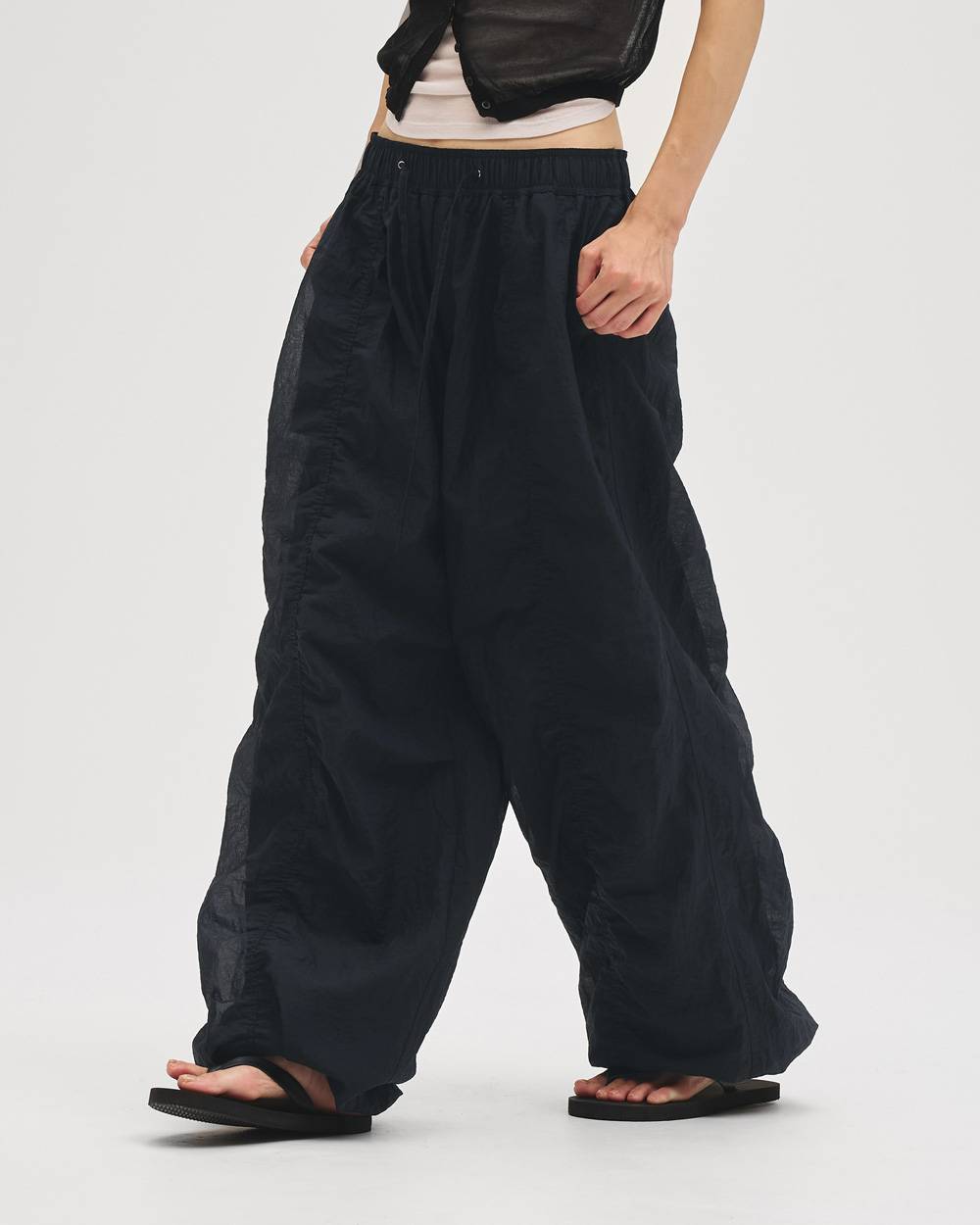 Nylon Ripstop Pants Nylon Ripstop Pants,ナイロンリップストップパンツ,12710706,ナイロンパンツ,リップストップパンツ,リップストップ,パンツ,ボトムス,todayful,トゥデイフル,lifes,吉田怜香,27ss