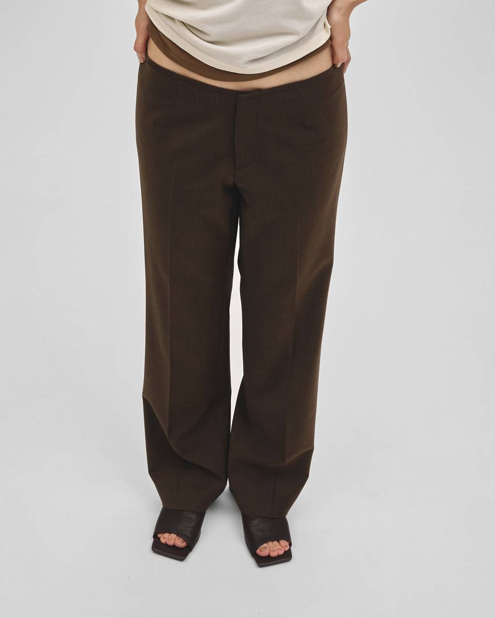 Flat Lowrise Slacks Flat Lowrise Slacks,フラットローライズスラックス,12710707,ローライズスラックス,スラックス,ローライズ,パンツ,ボトムス,todayful,トゥデイフル,lifes,吉田怜香,27ss