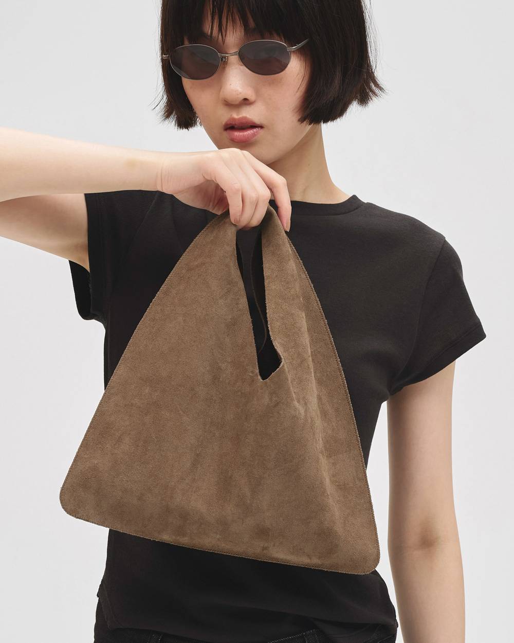 Suede Stitch Bag Suede Stitch Bag,スエードスティッチバッグ,12711012,スティッチバッグ,スエードバッグ,バッグ,バック,レザーバッグ,レザーバック,鞄,カバン,todayful,トゥデイフル,lifes,吉田怜香,27ss