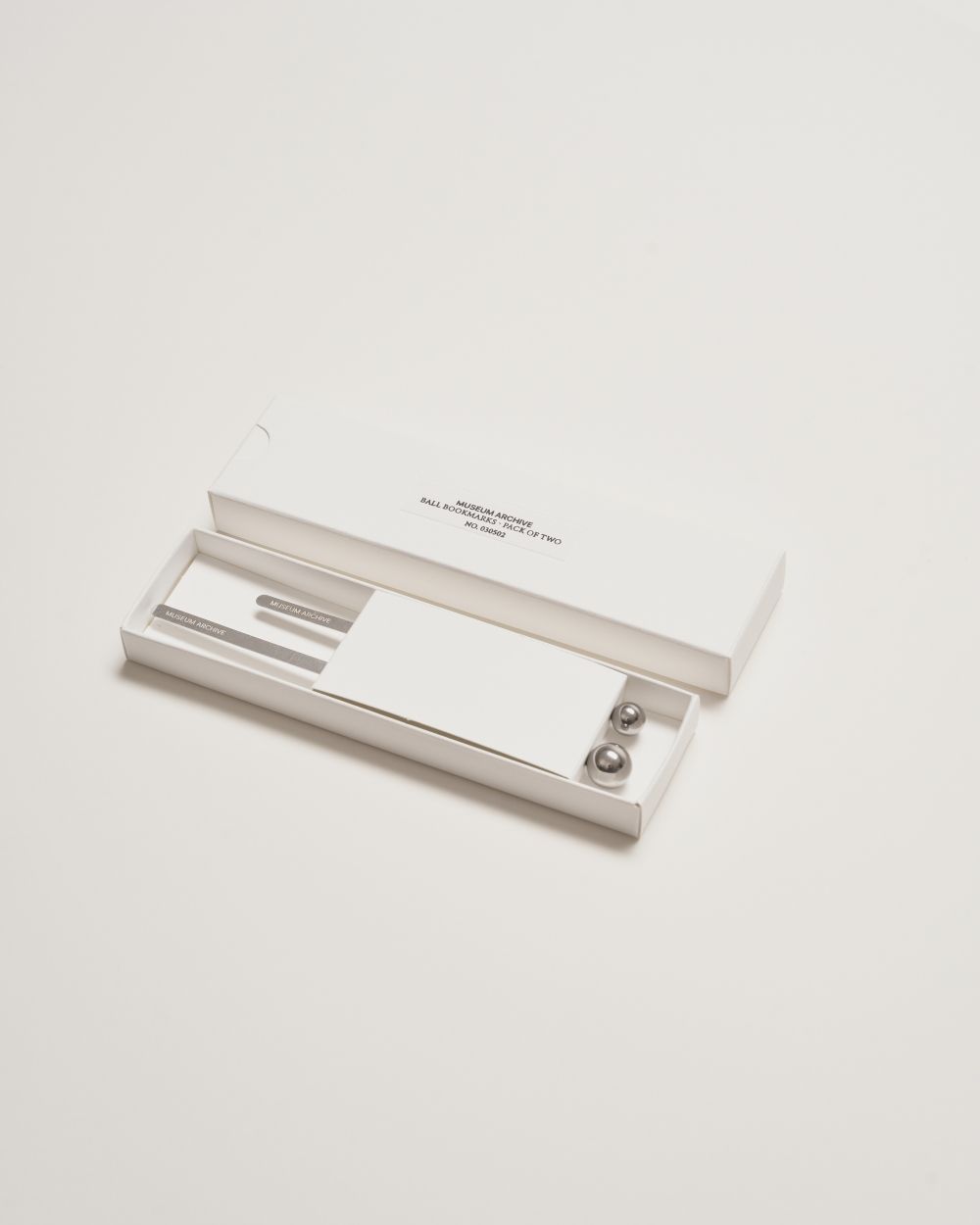 MUSEUM ARCHIVE Ball bookmarks MUSEUM ARCHIVE Ball bookmarks,82511039,ブックマーカー,しおり,栞,韓国セレクト商品,25ss