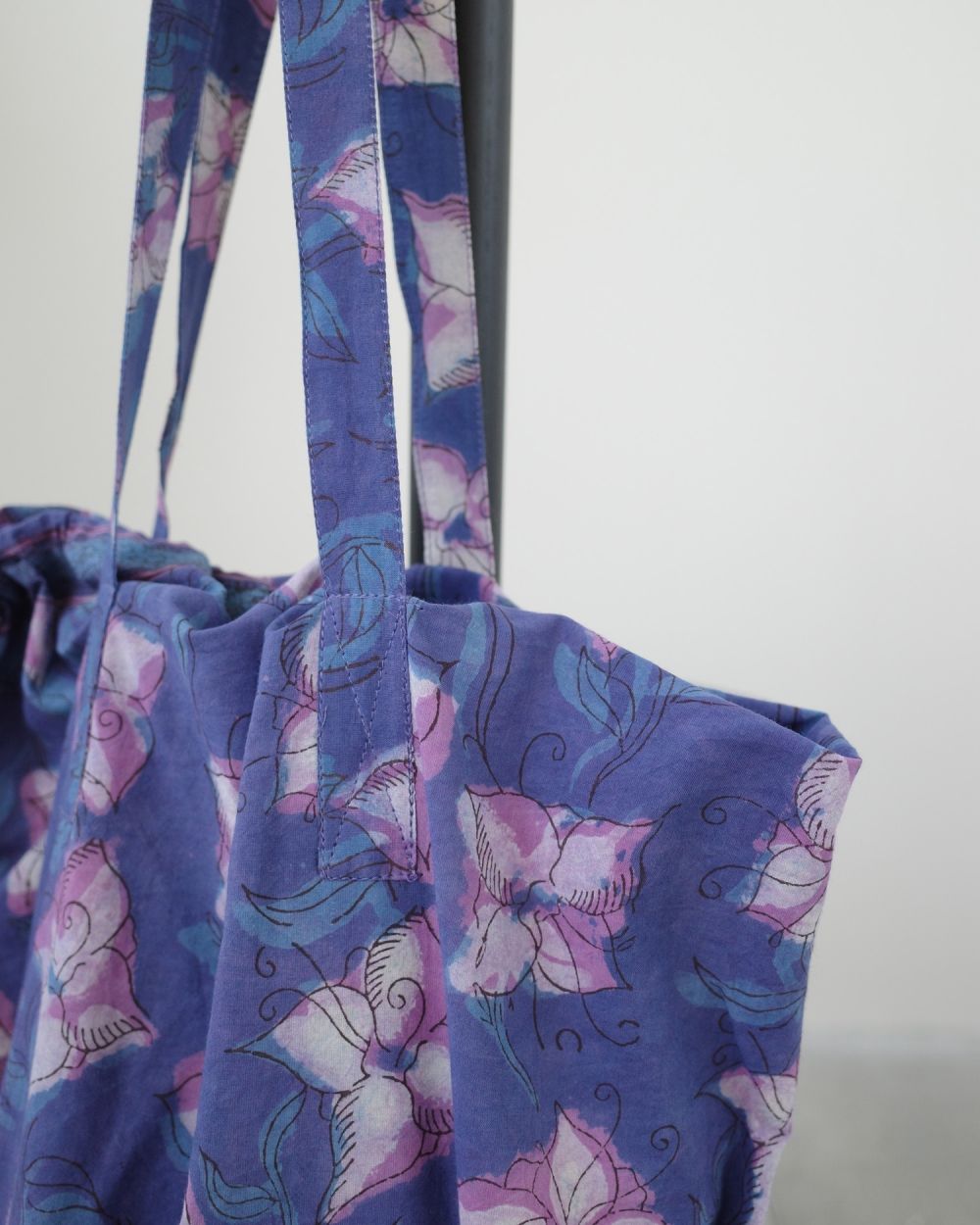 African Print Bag F African Print Bag F,アフリカンプリントバック,82511053,トートバック,プリントバック,インドバック,柄バック,柄トート,花柄,ペイズリー,草木柄,ストライプ,肩掛けバック,lifes,todayful,ライフズ,トゥデイフル,25ss,バッグ,Bag
