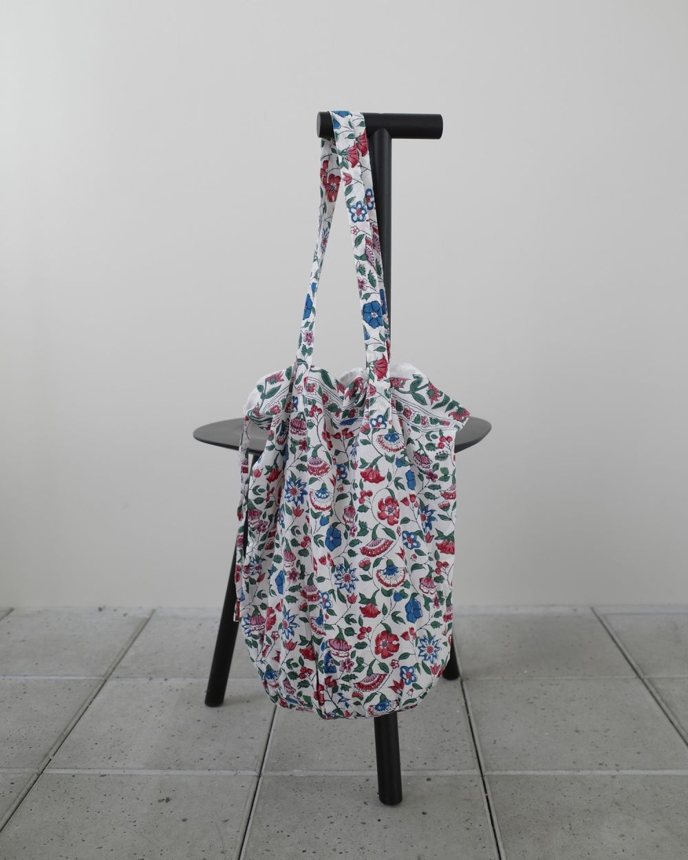 African Print Bag H African Print Bag H,アフリカンプリントバック,82511055,トートバック,プリントバック,インドバック,柄バック,柄トート,花柄,ペイズリー,草木柄,ストライプ,肩掛けバック,lifes,todayful,ライフズ,トゥデイフル,25ss,バッグ,Bag