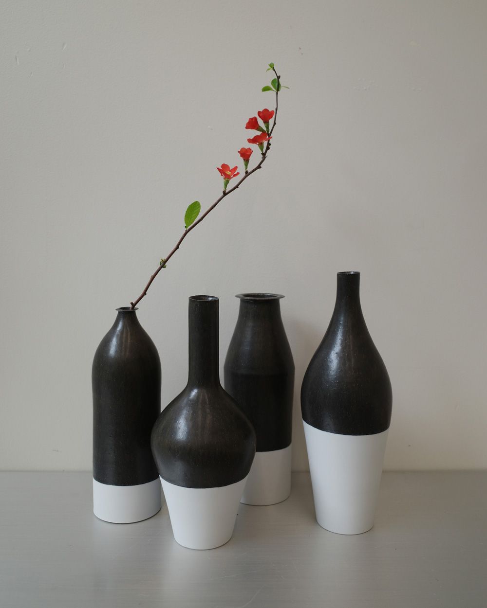 吉田直嗣 花入 白黒 A