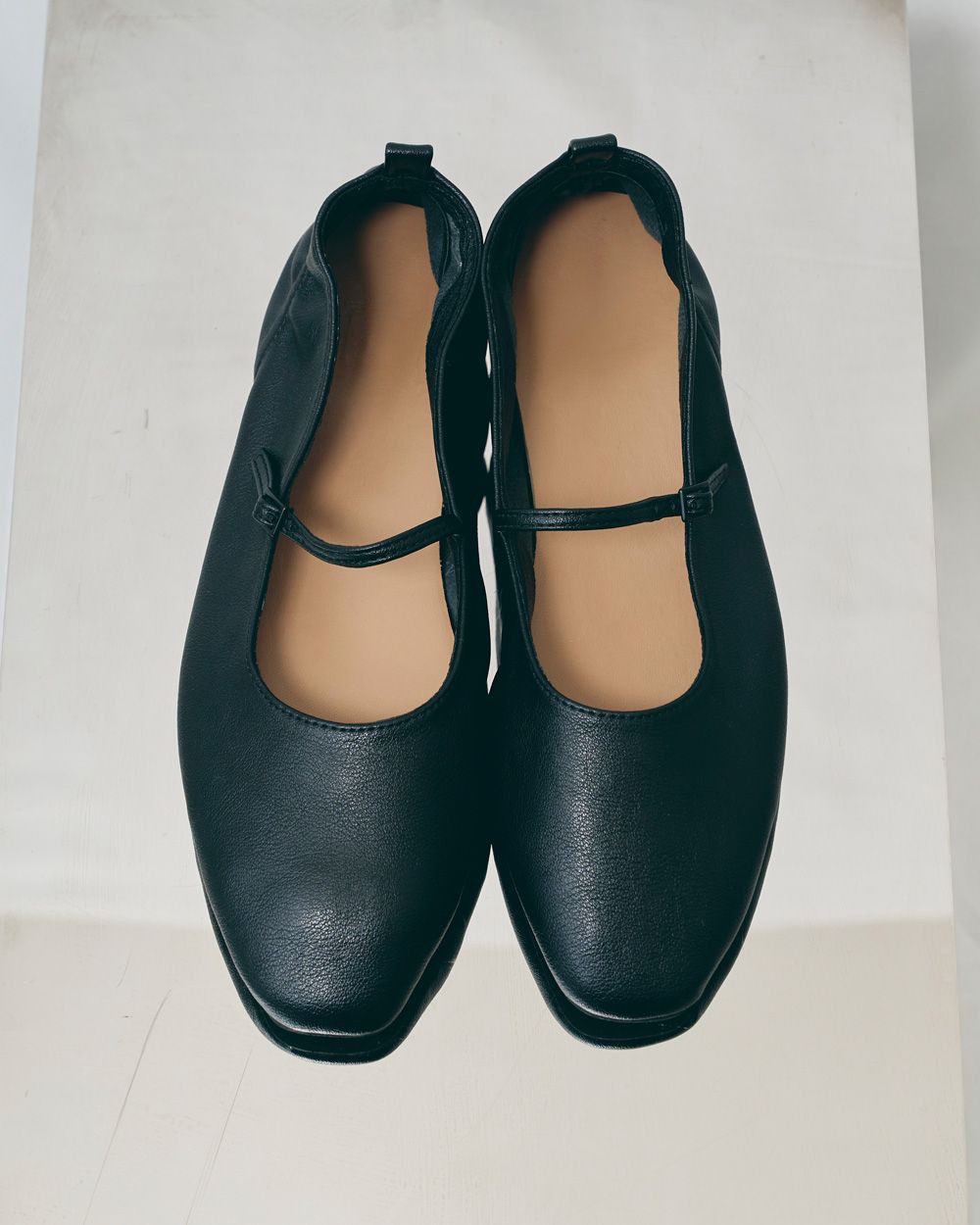 Eco Leather Falt shoes Eco Leather Falt shoes,エコレザーフラットシューズ,82521008,シューズ,エコレザーシューズ,フラットシューズ,ヴィーガンレザーシューズ,todayful,トゥデイフル,lifes,ライフズ,25aw,吉田怜香