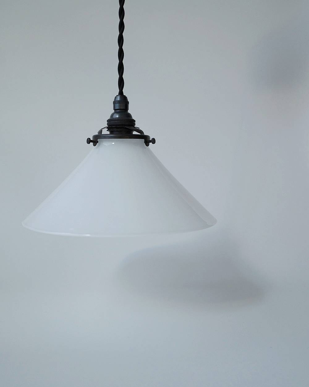 WASHIZUKA GLASS STUDIO pendant light WASHIZUKA GLASS STUDIO pendant light,ワシズカガラススタジオ ペンダントライト,82521021,ペンダントライト,ライト,照明,インテリア,ハンドメイド,ガラス作家,WASHIZUKA GLASS, ワシズカガラス,鷲塚貴紀,インテリア,lifes,ライフズ