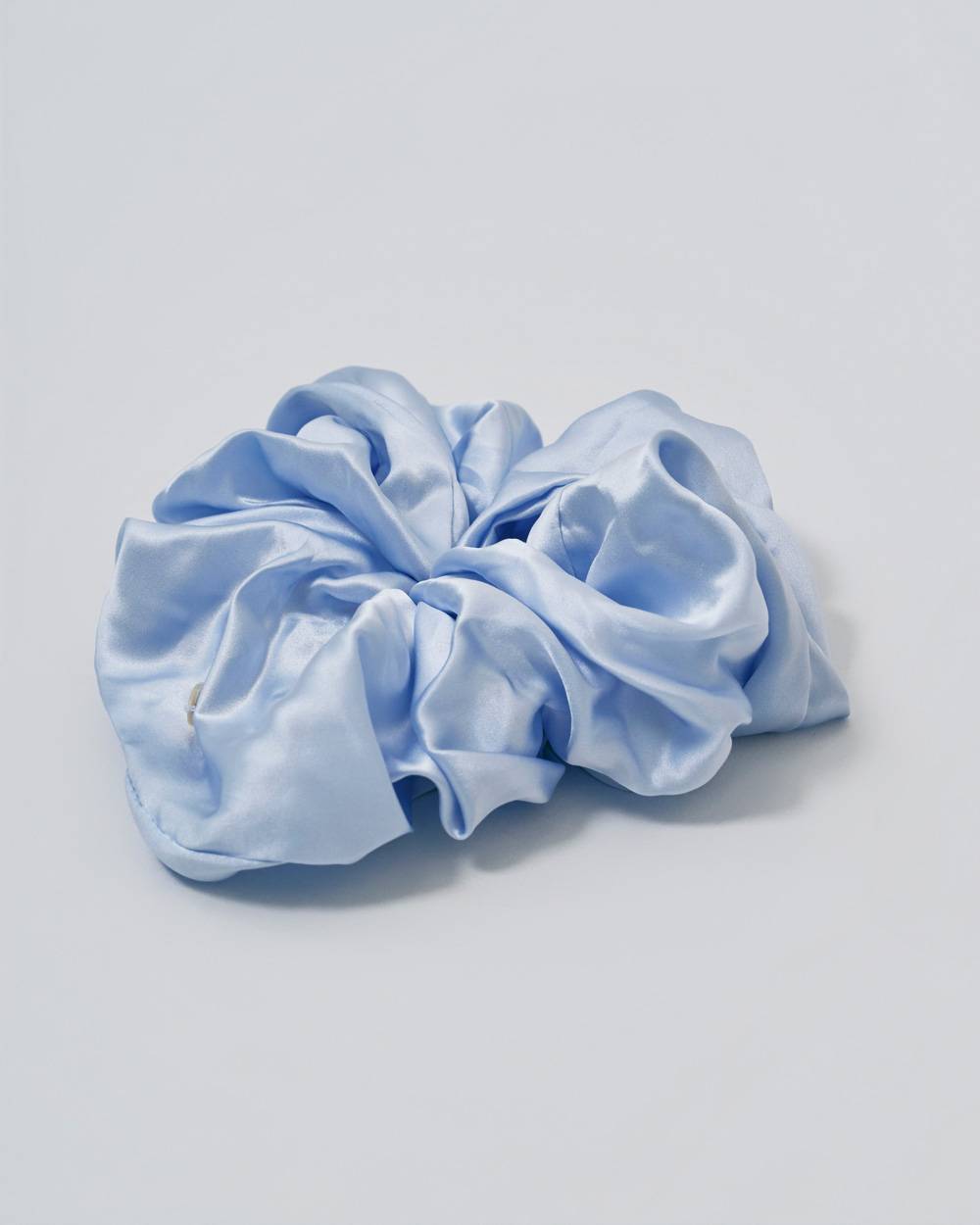 Volume Silk Chouchou Volume Silk Chouchou,ボリュームシルクシュシュ,82521022,シュシュ,シルク,ヘアアクセ,カチューシャ,アクセサリー,lifes,ライフズ,LIFE’s