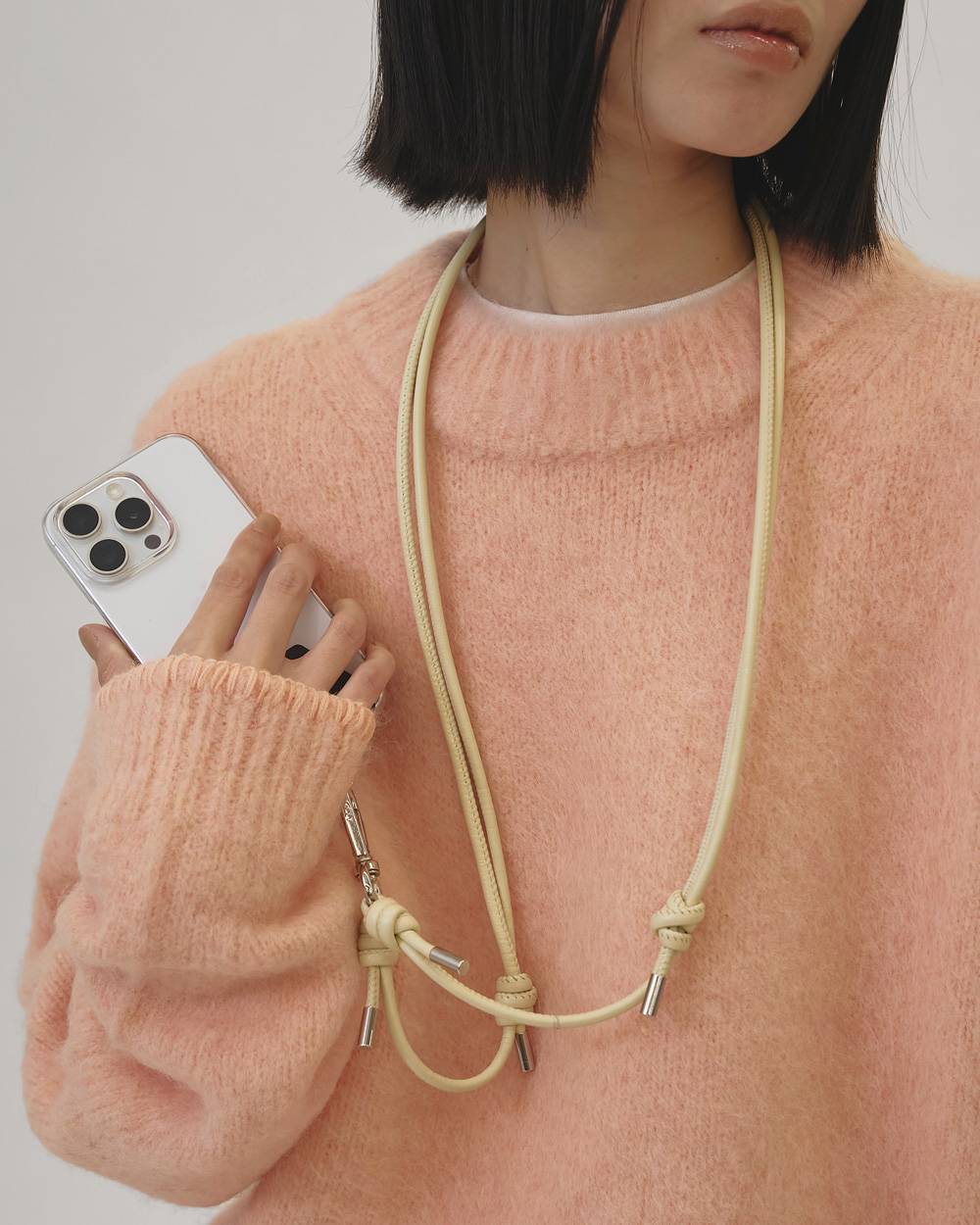 ITTI HERRIE PHONE STRING ITTI HERRIE PHONE STRING,イッチヘリーフォンストリング ,82521025,イッチ,itti,スマートフォンアクセサリー,マルチストラップ,スマホストラップ,レザーストラップ,レザー,ギフト,スマートケース,限定商品,Life's,ライフズ,LIFE's