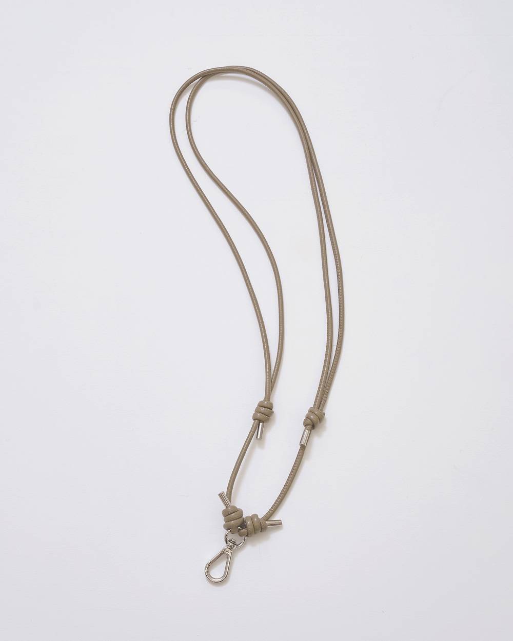 ITTI HERRIE PHONE STRING ITTI HERRIE PHONE STRING,イッチヘリーフォンストリング ,82521025,イッチ,itti,スマートフォンアクセサリー,マルチストラップ,スマホストラップ,レザーストラップ,レザー,ギフト,スマートケース,限定商品,Life's,ライフズ,LIFE's