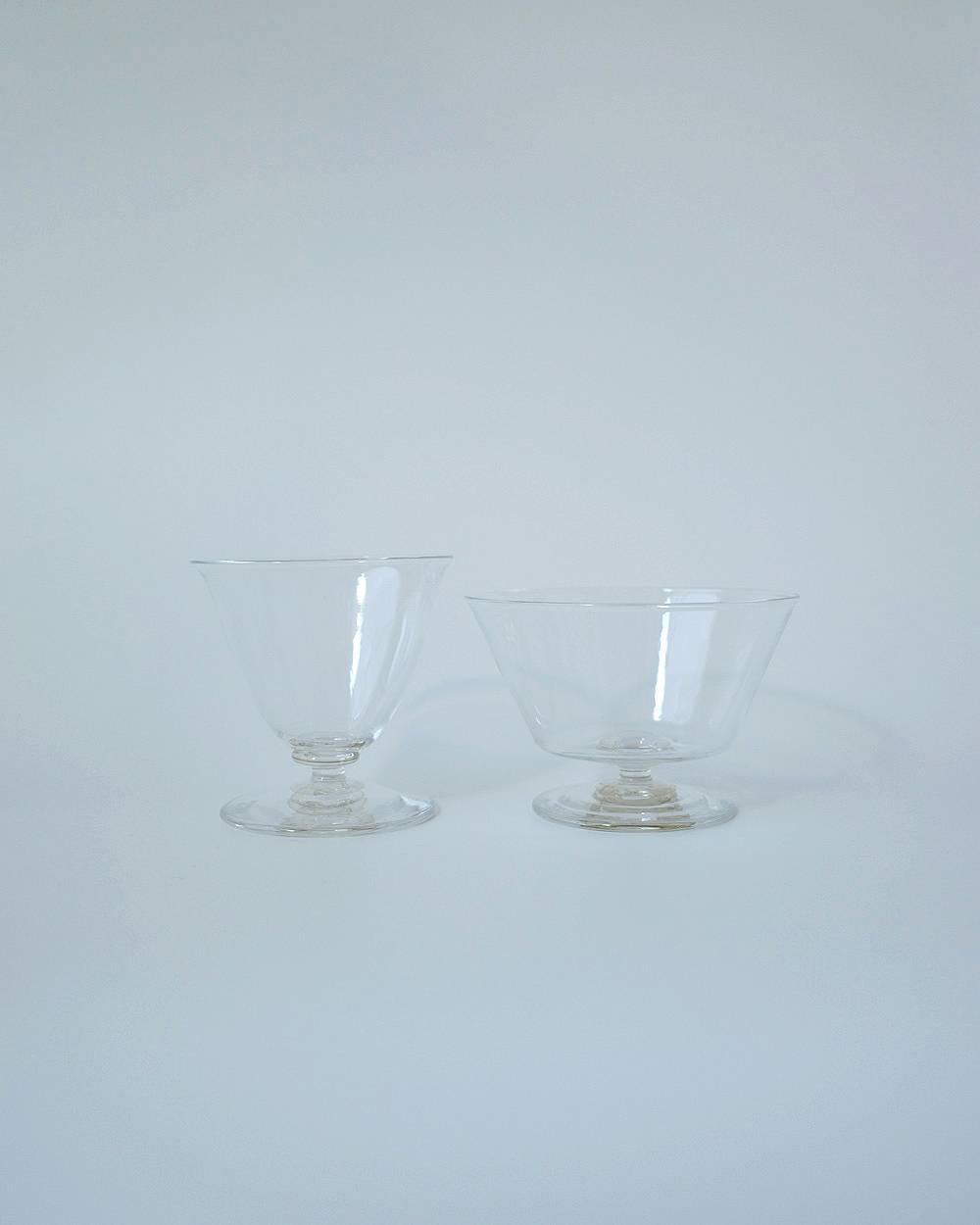 WASHIZUKA GLASS STUDIO ashitsuki wide ashitsuki wide,アシツキワイド,82521211,足付きグラス,グラス,コップ,テーブルウェア,ハンドメイド,グラス,ガラス作家,WASHIZUKA GLASS, ワシズカガラス,鷲塚貴紀,インテリア,lifes,ライフズ