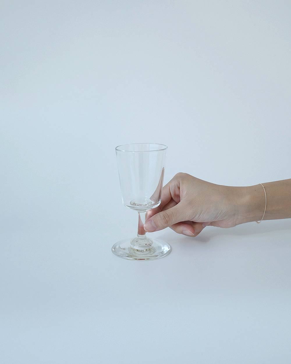 WASHIZUKA GLASS STUDIO ashitsuki mini ashitsuki mini,アシツキミニ,82521213,足付きグラス,コップ,グラス,テーブルウェア,ハンドメイド,ガラス作家,WASHIZUKA GLASS, ワシズカガラス,鷲塚貴紀,インテリア,lifes,ライフズ