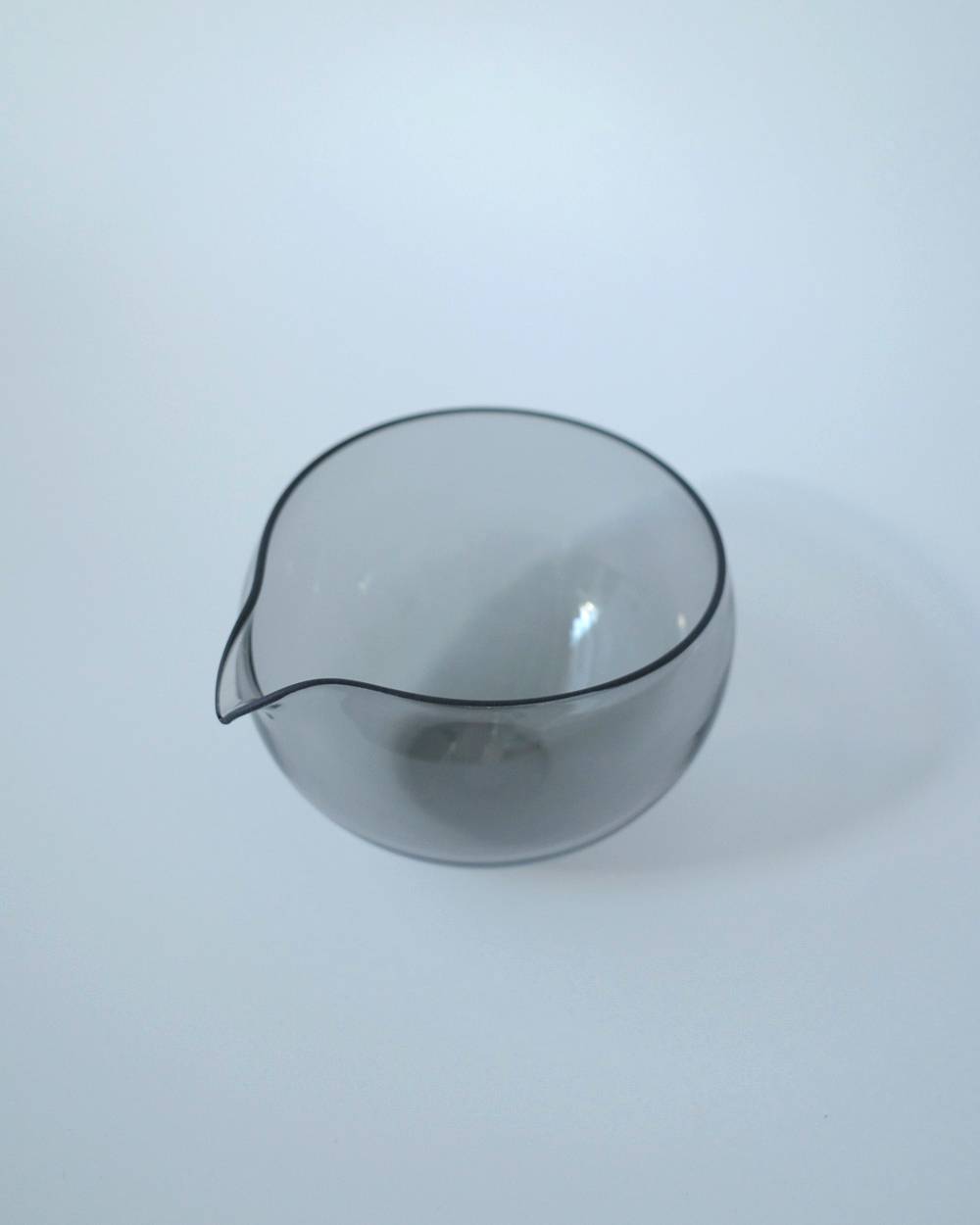 WASHIZUKA GLASS STUDIO katakuchi maru katakuchi maru,カタクチマル,82521218,片口グラス,グラス,コップ,テーブルウェア,ハンドメイド,ガラス作家,WASHIZUKA GLASS, ワシズカガラス,鷲塚貴紀,インテリア,lifes,ライフズ