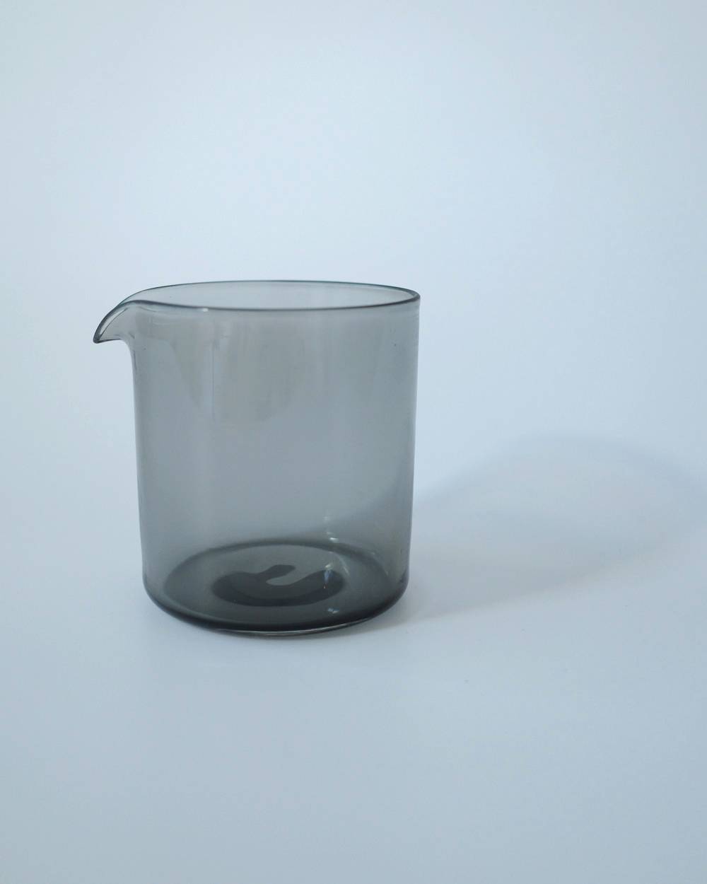 WASHIZUKA GLASS STUDIO katakuchi shikaku katakuchi shikaku,カタクチシカク,82521219,片口グラス,グラス,コップ,テーブルウェア,ハンドメイド,ガラス作家,WASHIZUKA GLASS, ワシズカガラス,鷲塚貴紀,インテリア,lifes,ライフズ