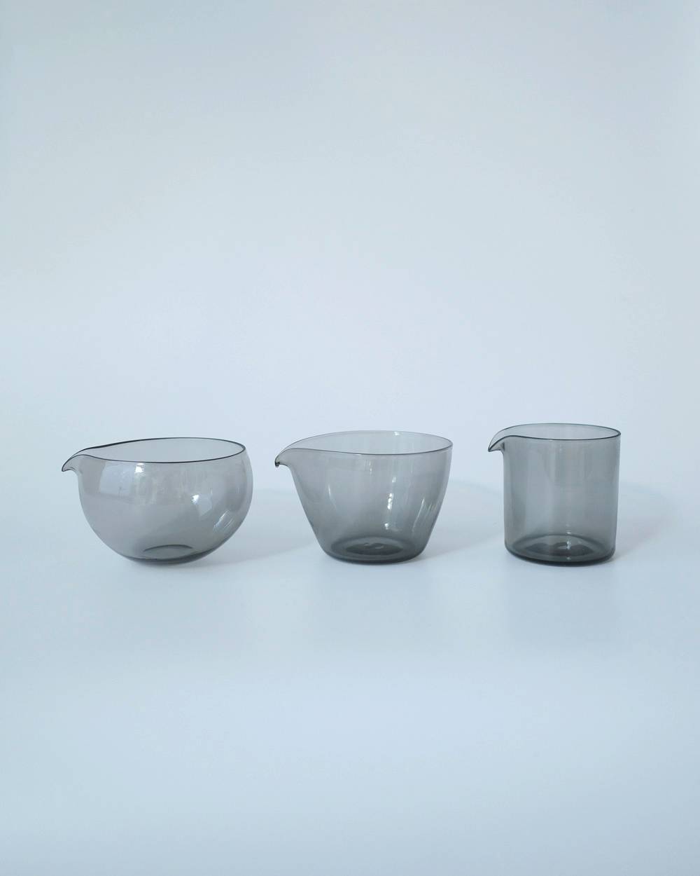 WASHIZUKA GLASS STUDIO katakuchi shikaku katakuchi shikaku,カタクチシカク,82521219,片口グラス,グラス,コップ,テーブルウェア,ハンドメイド,ガラス作家,WASHIZUKA GLASS, ワシズカガラス,鷲塚貴紀,インテリア,lifes,ライフズ