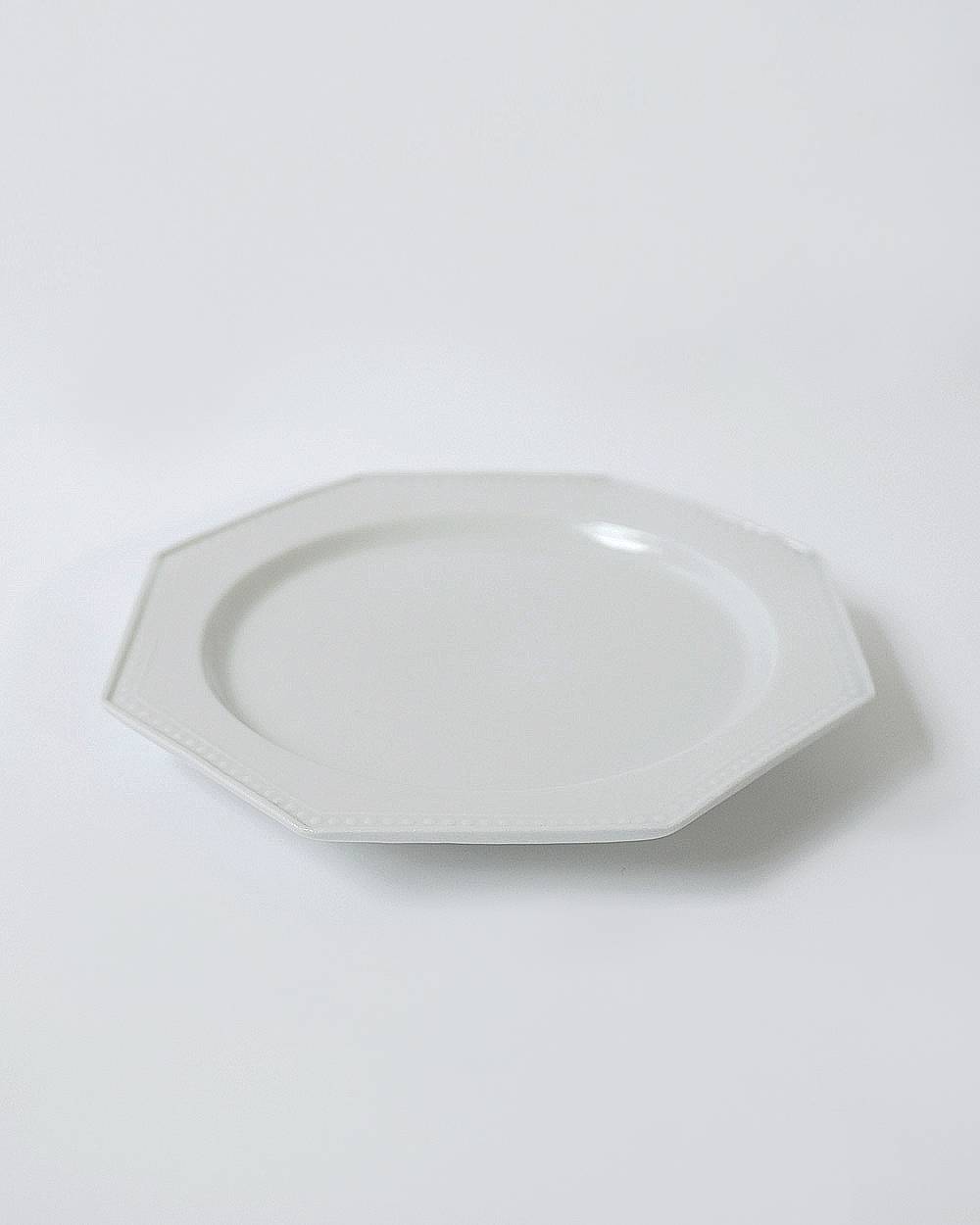 文祥窯　白磁オクタゴナルデザートプレート 文祥窯　白磁オクタゴナルデザートプレート,ぶんしょうがま ハクジオクタゴナルデザートプレート,82521241,白磁,文祥窯 ,馬場光二郎,有田焼,器,作家,皿,テーブルウェア,インテリア,lifes,ライフズ