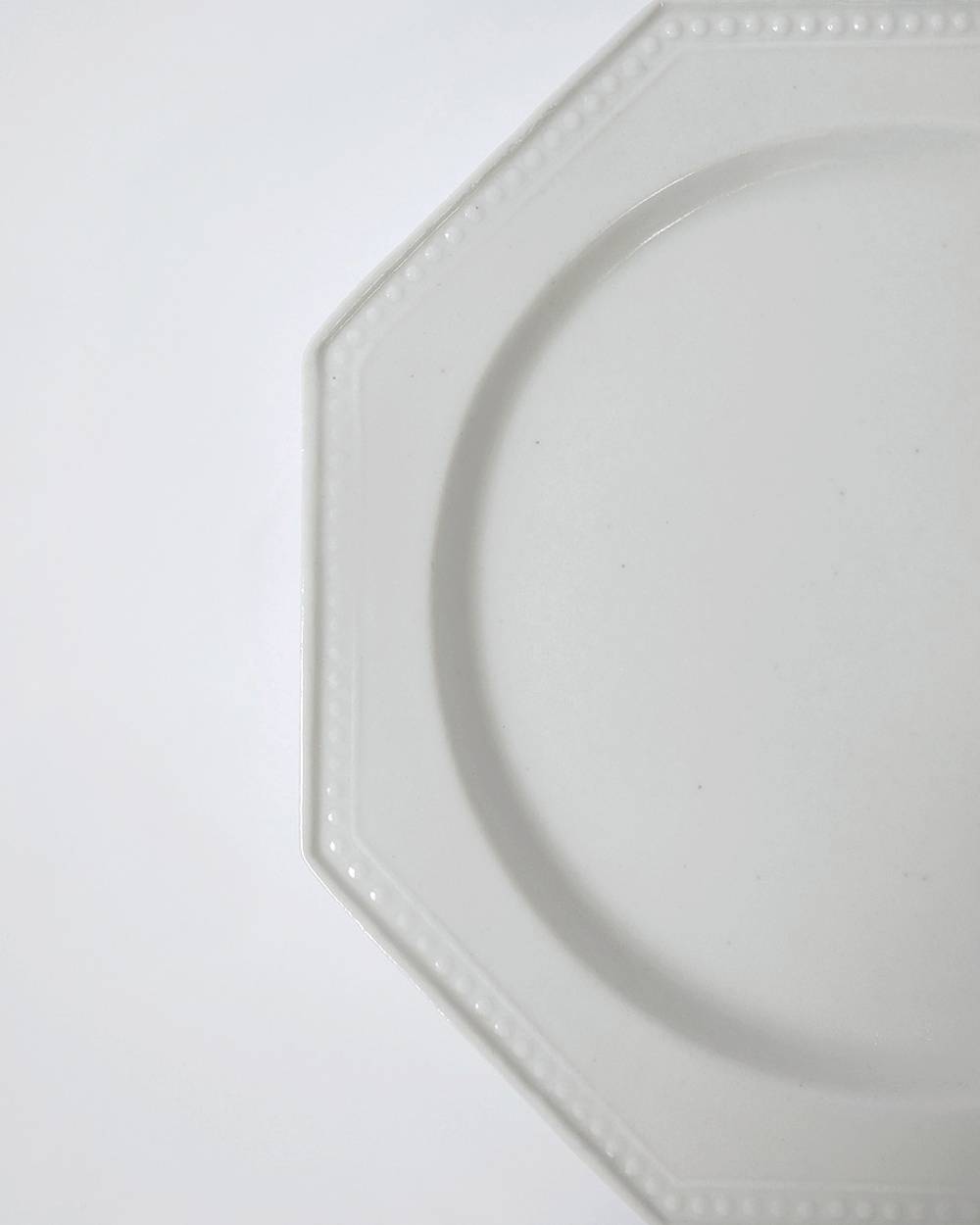 文祥窯　白磁オクタゴナルデザートプレート 文祥窯　白磁オクタゴナルデザートプレート,ぶんしょうがま ハクジオクタゴナルデザートプレート,82521241,白磁,文祥窯 ,馬場光二郎,有田焼,器,作家,皿,テーブルウェア,インテリア,lifes,ライフズ