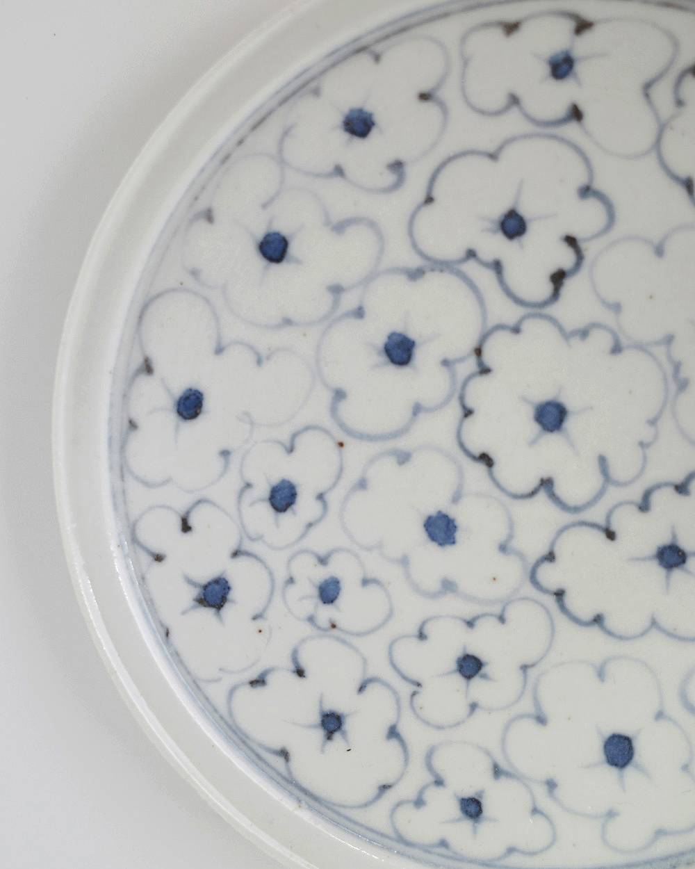 文祥窯　染付小花詰め4寸リム皿 文祥窯　染付小花詰め4寸リム皿,ぶんしょうがま はくじそめつけこばなづめ4寸リム皿,82521242,白磁,文祥窯 ,馬場光二郎,有田焼,器,作家,皿,テーブルウェア,インテリア,lifes,ライフズ