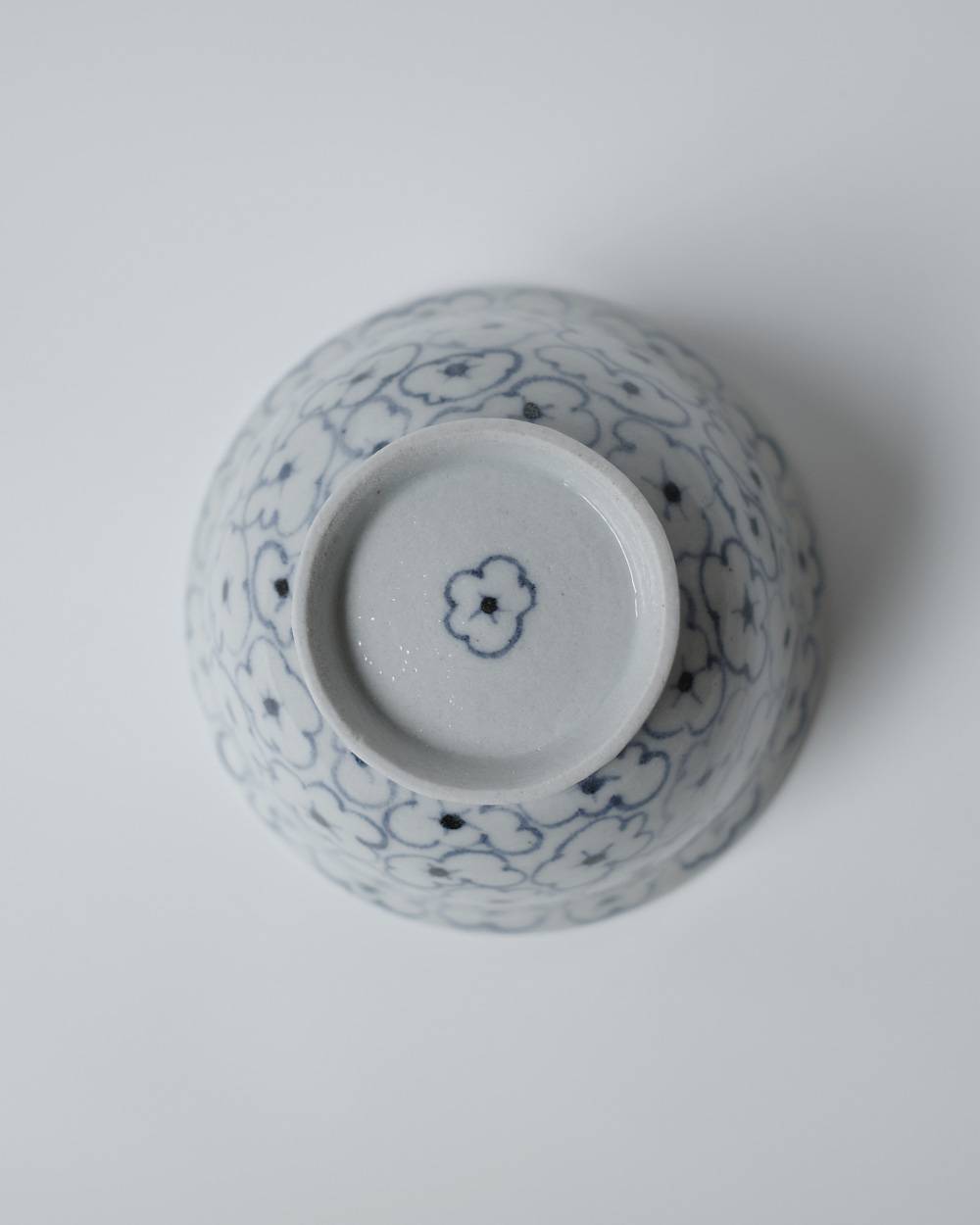 文祥釜　青花花詰めご飯茶碗 文祥釜　青花花詰めご飯茶碗,ぶんしょうがま ごはんちゃわん,82611203,白磁,文祥窯 ,馬場光二郎,有田焼,器,作家,皿,ちゃわん,テーブルウェア,インテリア,lifes,ライフズ