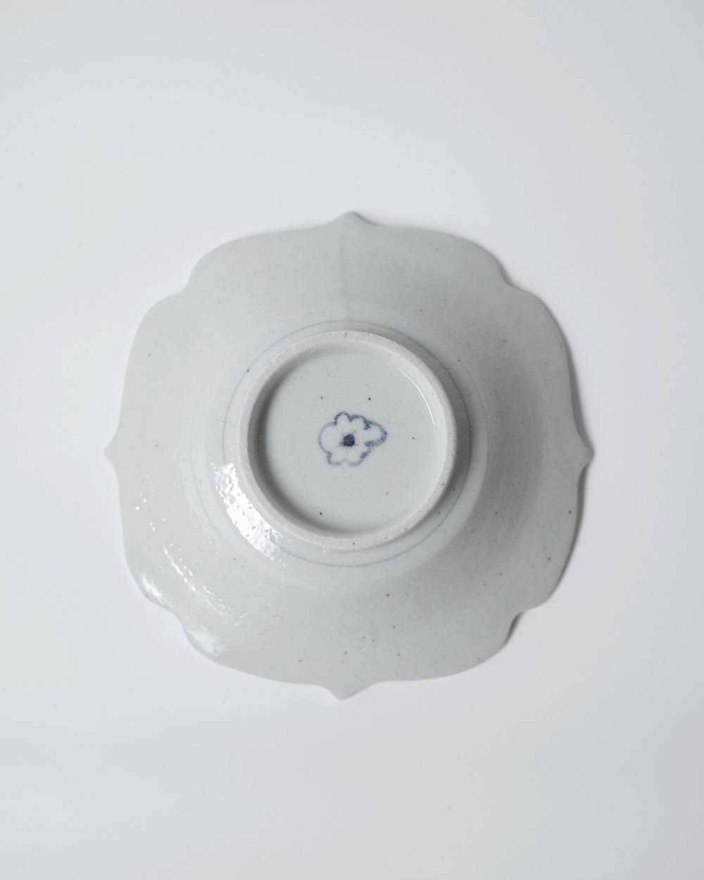 文祥釜　青花小花5寸綾花皿 文祥釜　青花小花5寸綾花皿,ぶんしょうがま 5すんざら,82611209,白磁,文祥窯 ,馬場光二郎,有田焼,器,作家,皿,テーブルウェア,インテリア,lifes,ライフズ