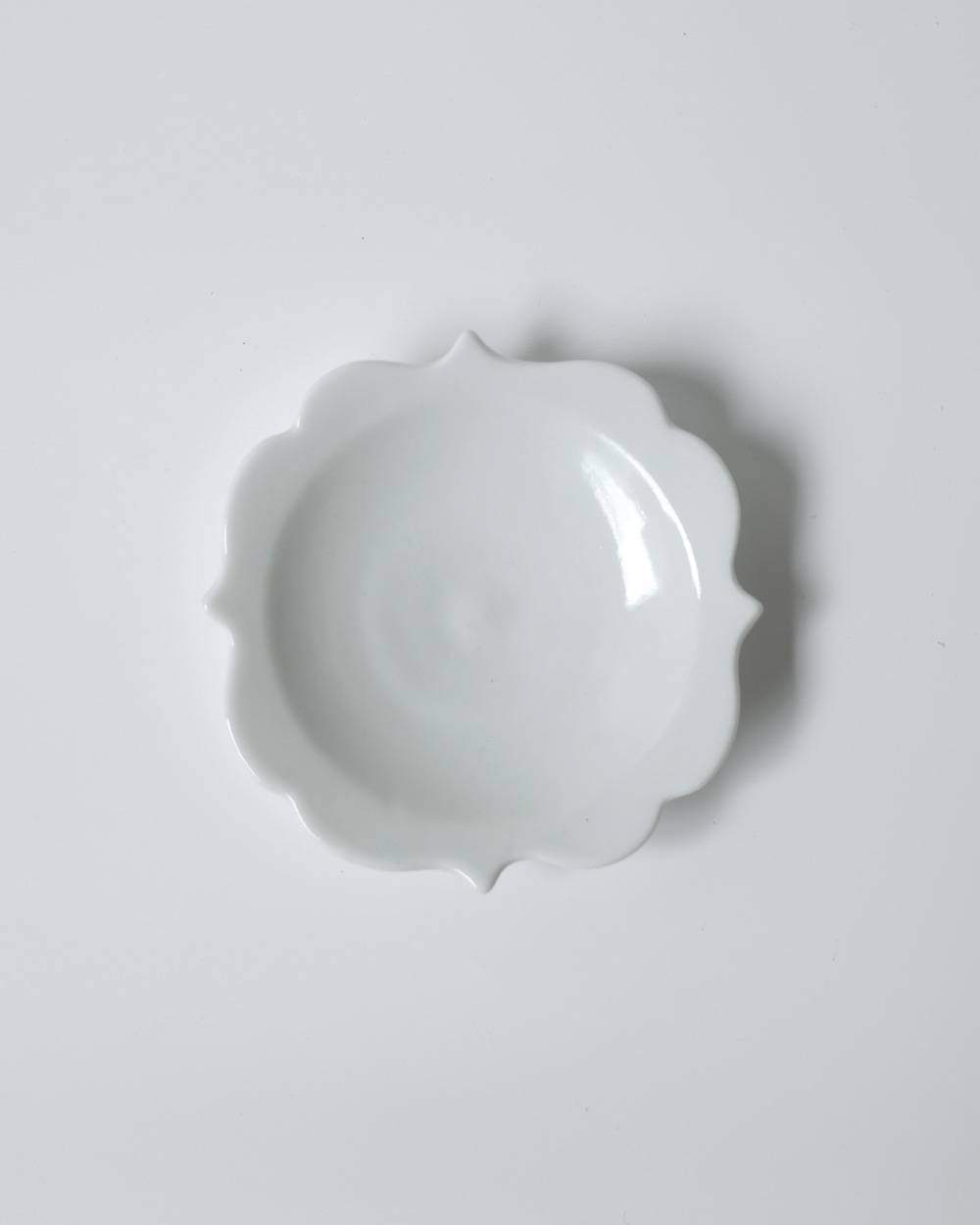 文祥釜　白磁豆皿 文祥釜　白磁豆皿,ぶんしょうがま はくじまめざら,82611215,白磁,文祥窯 ,馬場光二郎,有田焼,器,作家,皿,テーブルウェア,インテリア,lifes,ライフズ