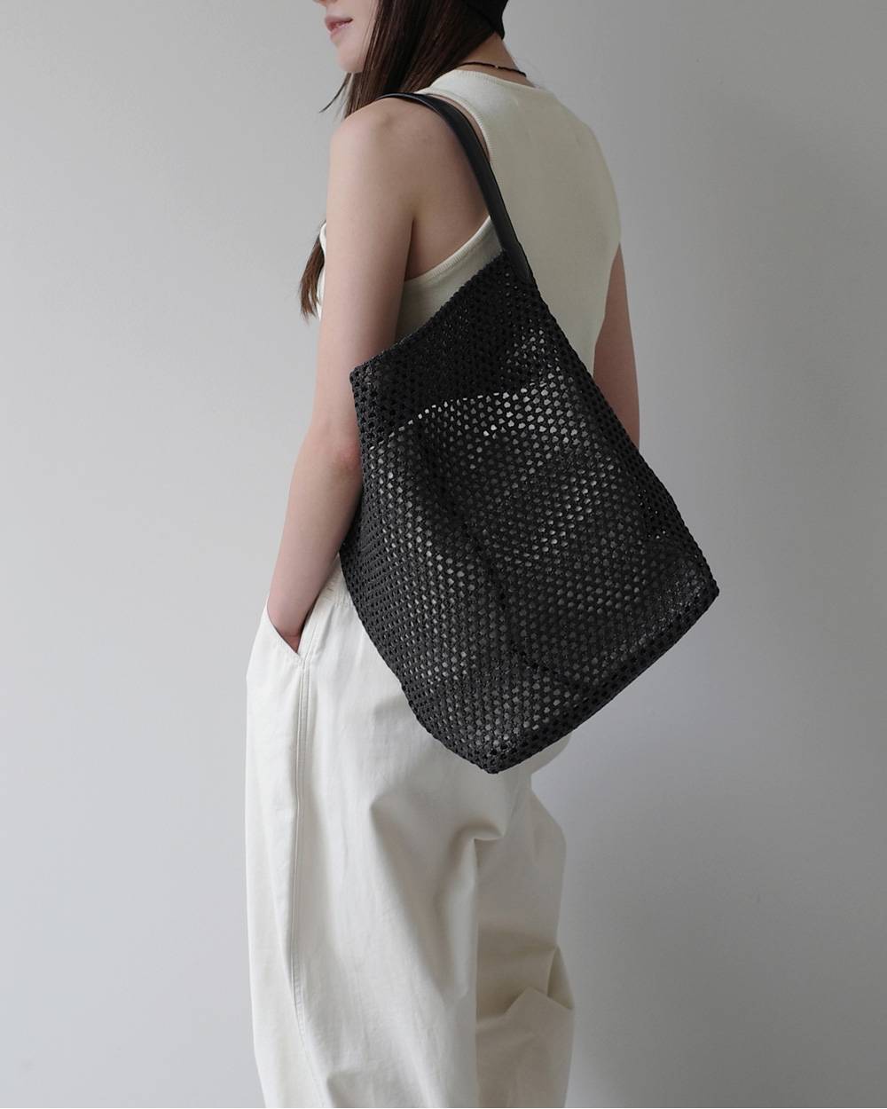Soft Mesh Bucket Bag Soft Mesh Bucket Bag,ソフトメッシュバケットバッグ,82621011,メッシュバッグ,バケットバッグ,鞄,バック,ギフト,lifes,ライフズ,LIFE’s