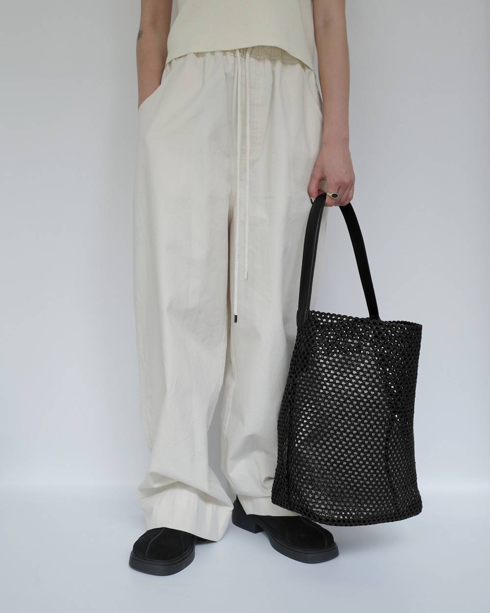 Soft Mesh Bucket Bag Soft Mesh Bucket Bag,ソフトメッシュバケットバッグ,82621011,メッシュバッグ,バケットバッグ,鞄,バック,ギフト,lifes,ライフズ,LIFE’s