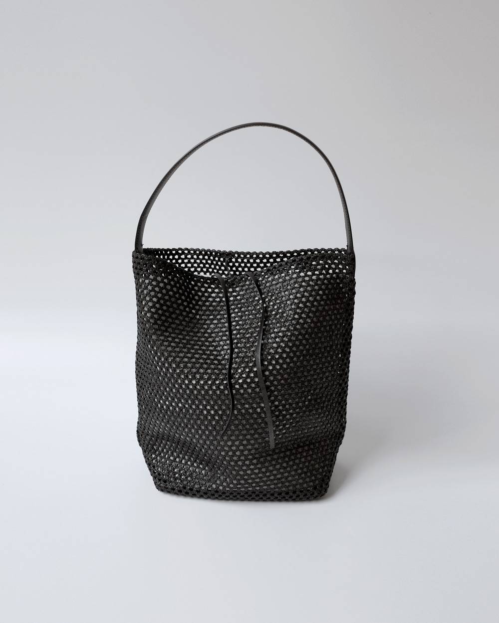 Soft Mesh Bucket Bag Soft Mesh Bucket Bag,ソフトメッシュバケットバッグ,82621011,メッシュバッグ,バケットバッグ,鞄,バック,ギフト,lifes,ライフズ,LIFE’s
